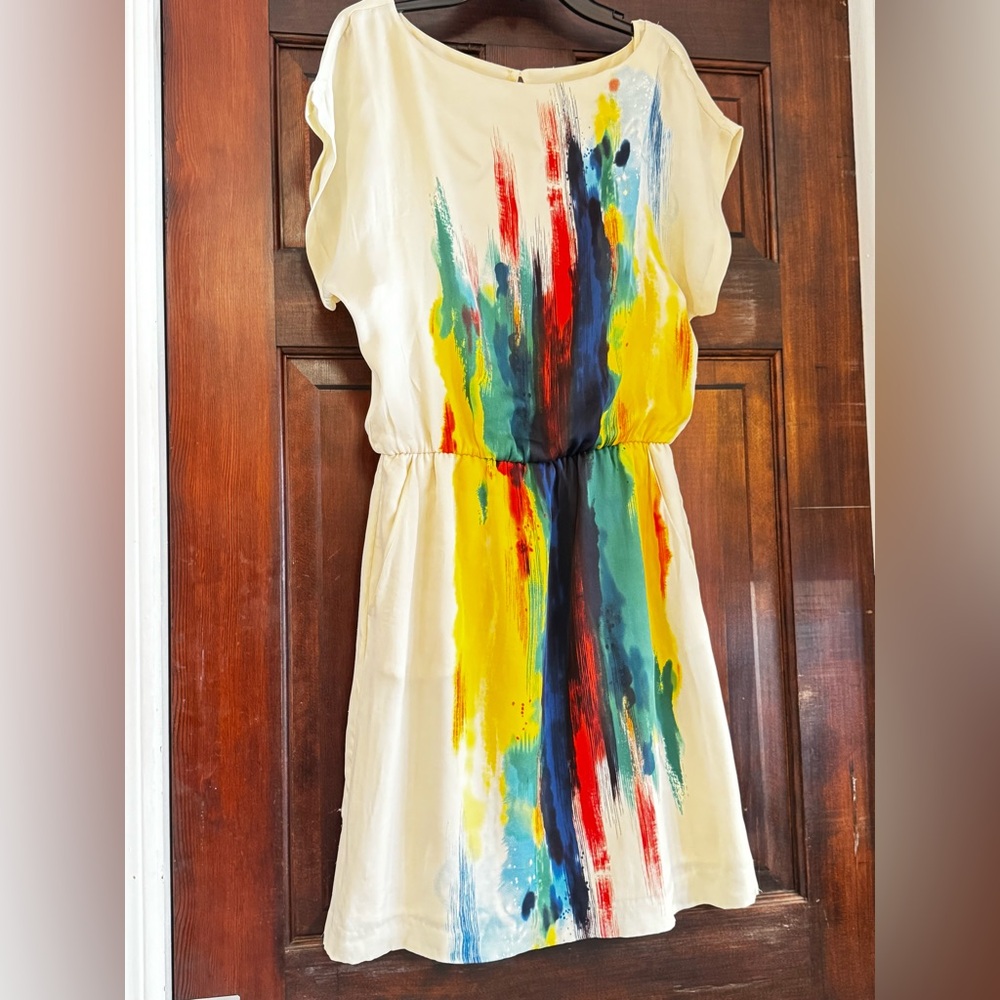ECI‎ Cream Dress with Vibrant Streaks